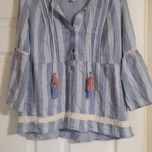 Knox Rose medium boho shirt